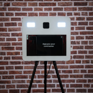 Borne Time To Smile - White Box